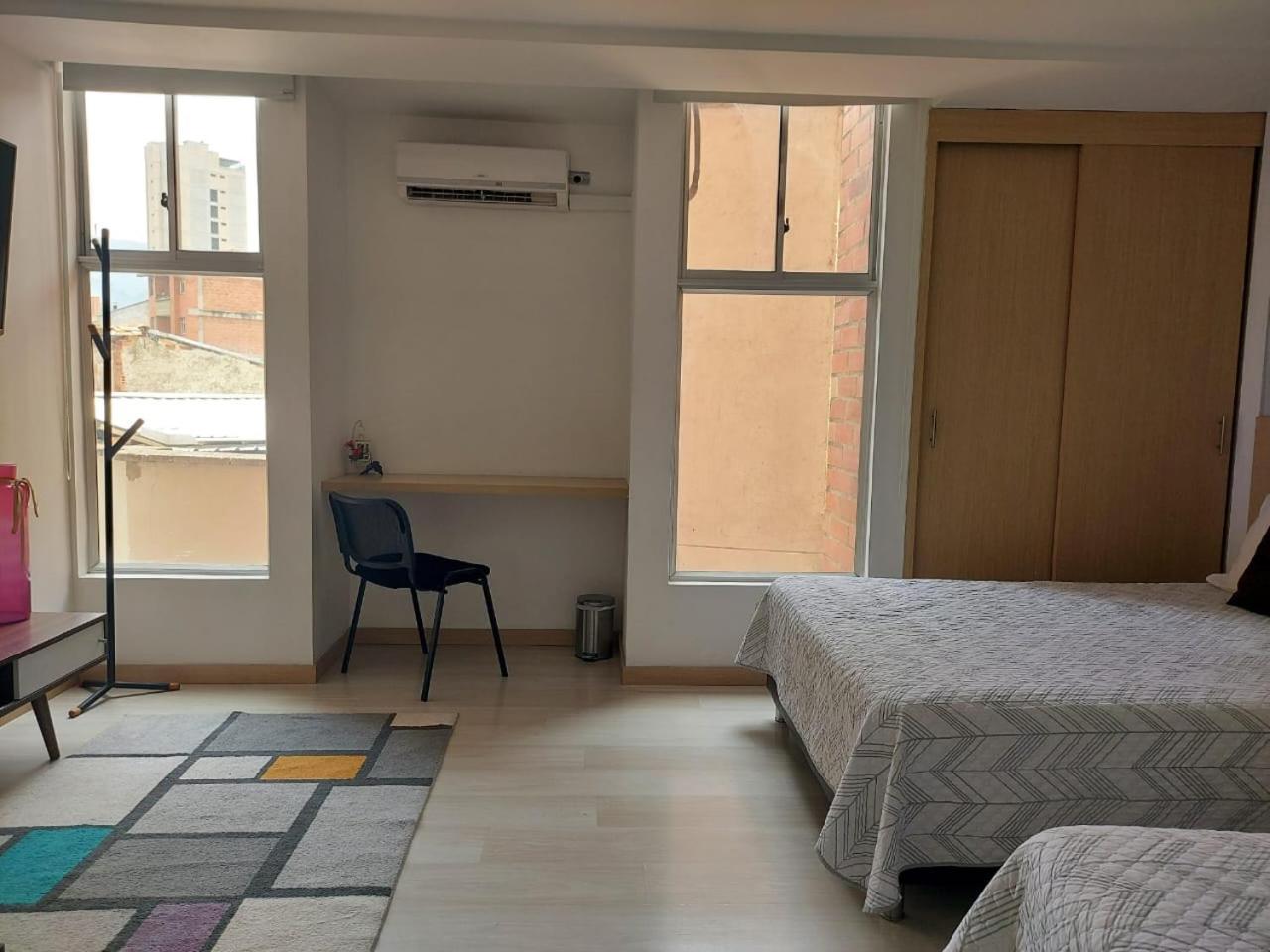 Medellin- La 70, Close To Everything, Laureles Retreat * Medellín