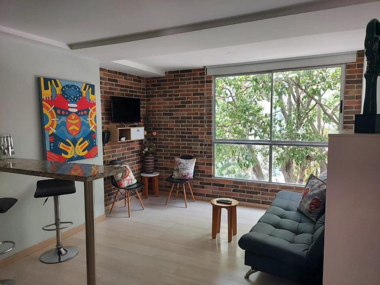 Medellin- La 70, Close To Everything, Laureles Retreat *